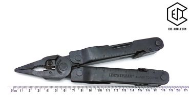 LEATHERMAN® : Super Tool® 300 Black, 19 Tools, inklusive Holster