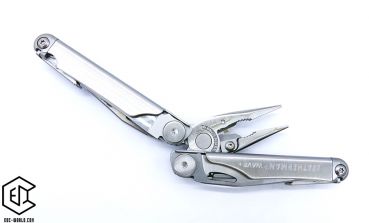 LEATHERMAN® : Wave Plus® 1 H Edelstahl, 18 Tools,  inklusive Holster