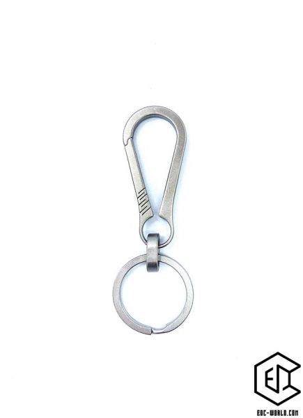 Karabiner Titan mit Schlüsselring