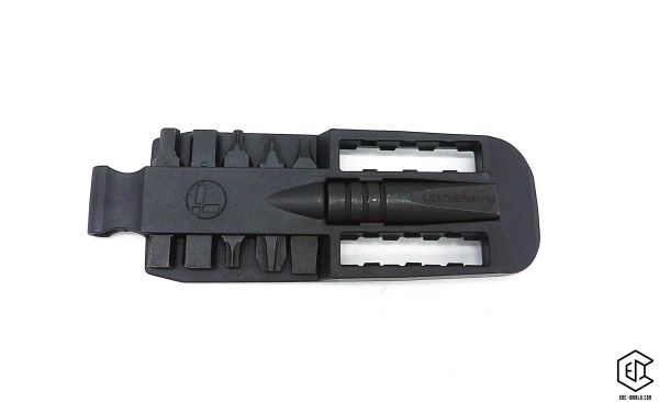 Leatherman Bit Kit no 3 auf weissem Hintergrund