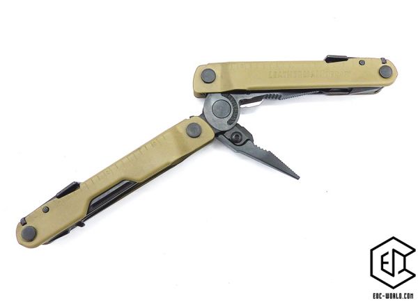 LEATHERMAN® : REBAR® schwarz-coyote tan, 17 Tools,  inklusive Holster