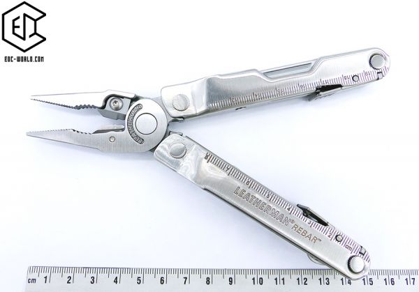 LEATHERMAN® : REBAR® Edelstahl, 17 Tools,  inklusive Holster