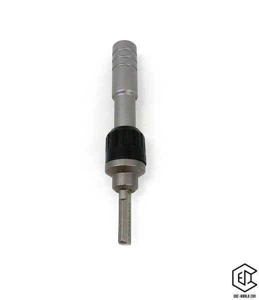 Leatherman Ratchet Driver auf weissem Hintergrund