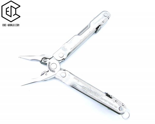 LEATHERMAN® : Super Tool® 300 Edelstahl, 19 Tools, inklusive Holster