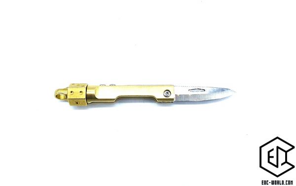 EDC Messer mit Würfel